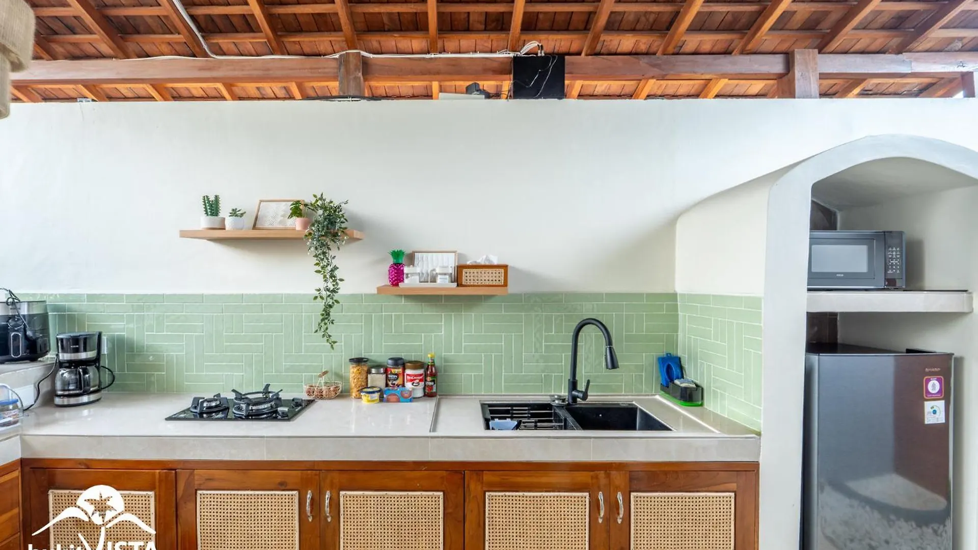 Rashita Homestay By Bukit Vista Uluwatu  Indonesia